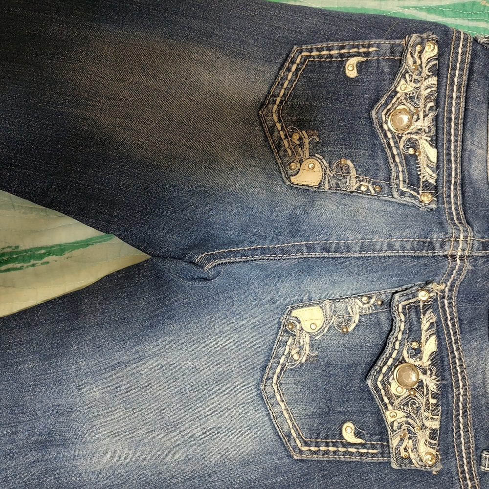 Denim Couture Embroidered Blue Cropped Jeans - Picture 5 of 7